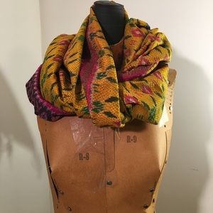 Gorgeous handmade silk Ikat print Kantha Shawl